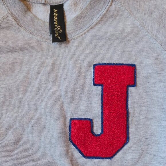 Johann Eral Gray Sweatshirt - Picture 1 of 6